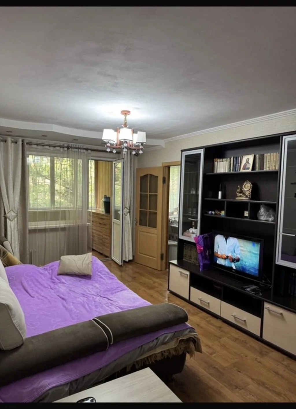 3 комнаты, 64 м², 104 серия, 2 этаж, Старый ремонт