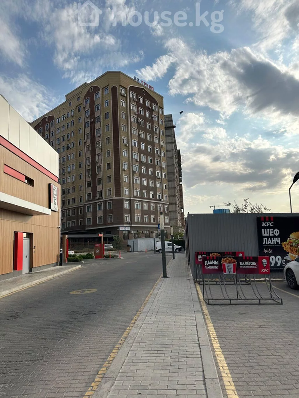 Продажа офисов 248 м², Без ремонта, Многоэтажное здание, 1 этаж