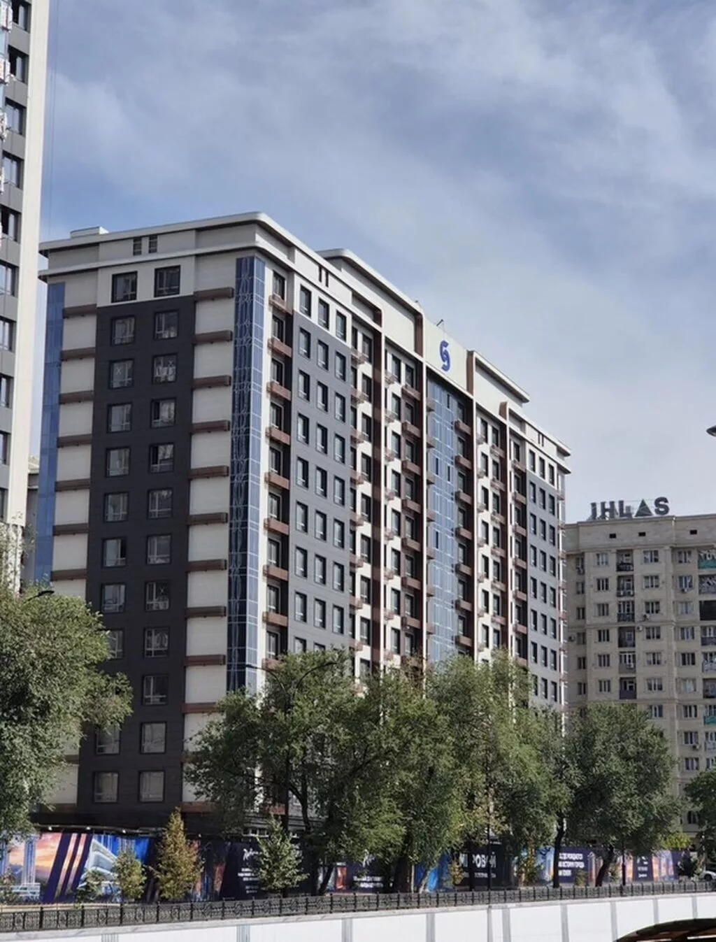 Построен, 2 комнаты, 64 м²