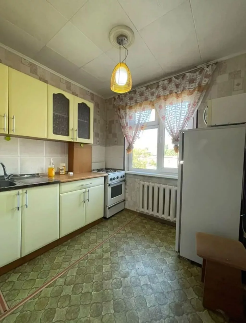 3 комнаты, 58 м², 6 мкр 104 серия, 4 этаж