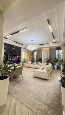 Продажа, дом, 6 и более-комн.: Чуйская область / Бишкек, город Бишкек, Арча-Бешик ж/м — за 55 181 700 сом