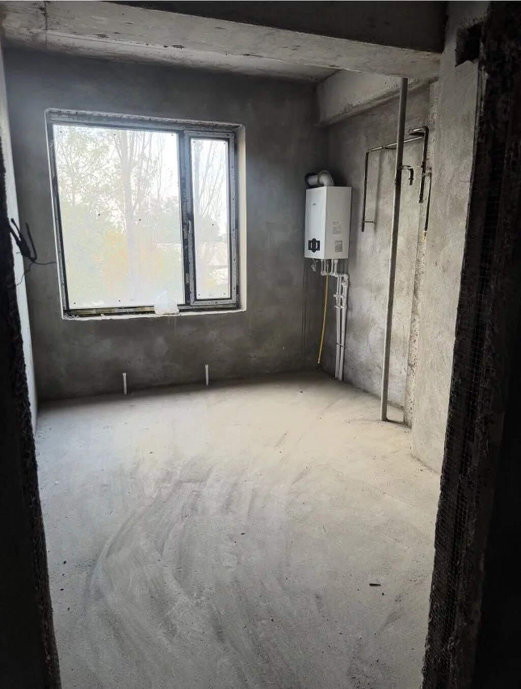 2 комнаты, 63 м², Аламедин-1 мкр Элитка, 2 этаж, ПСО (под самоотделку)