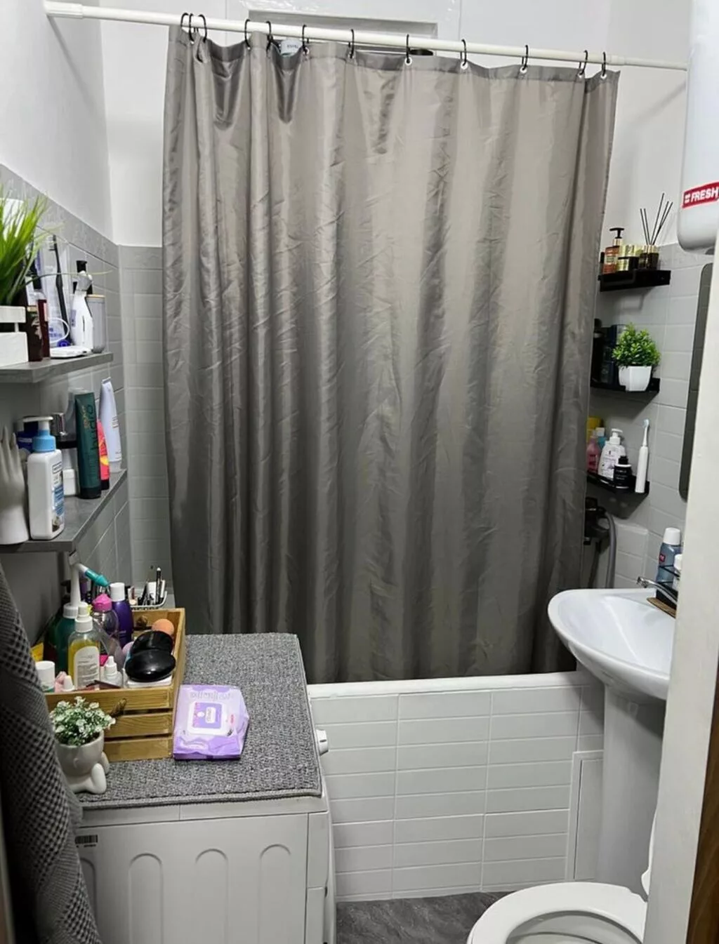2 комнаты, 40 м², Бишкек Парк ТРЦ Индивидуалка, 5 этаж, Косметический ремонт