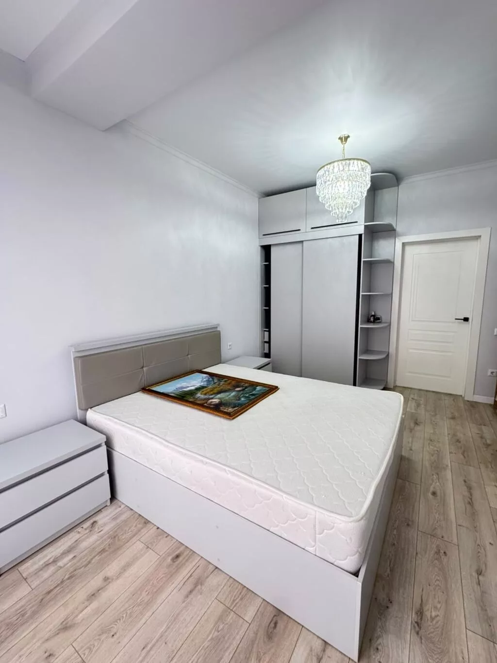 2 комнаты, 79 м², Элитка, 12 этаж, Евроремонт