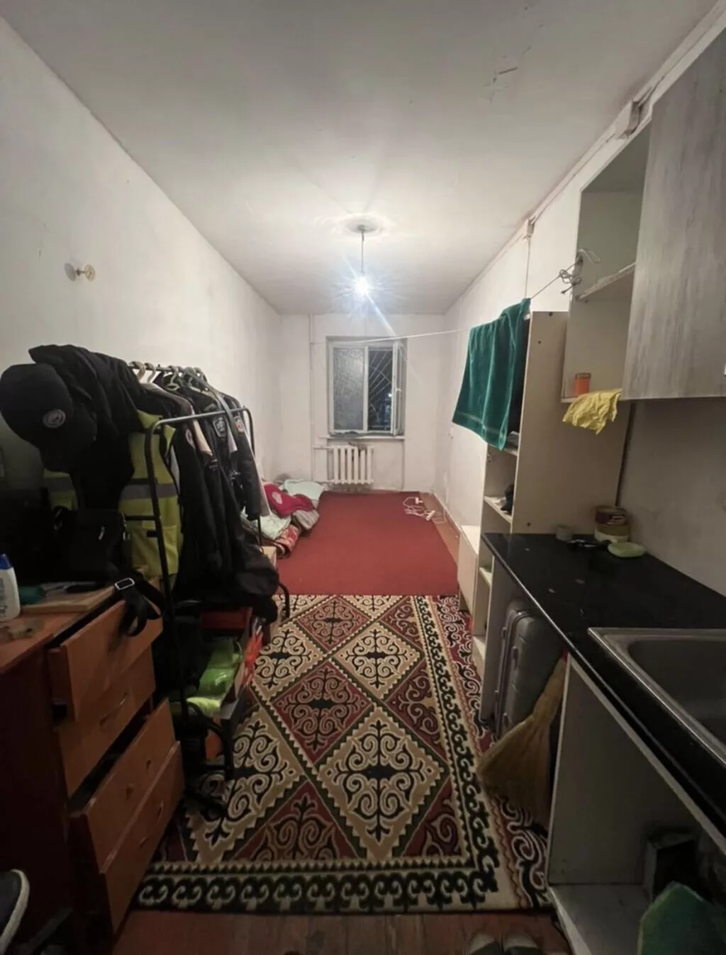 12 м², С мебелью частично