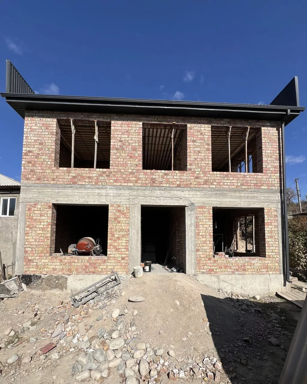 5 комнат, 160 м², 7 соток, Бишкек, Сарбан с. Собственник