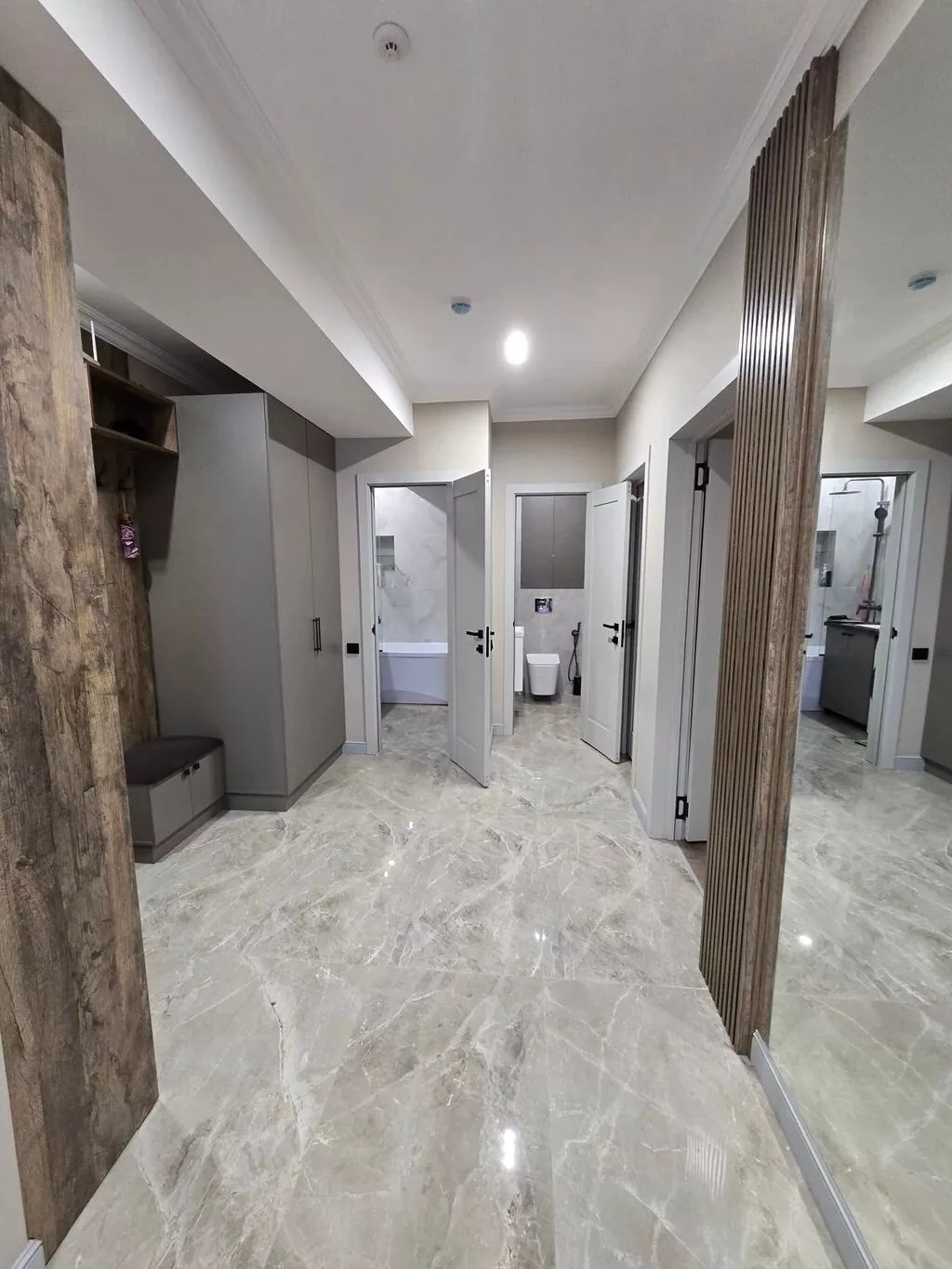 3 комнаты, 100 м², Нижний Джал (Джал-23) Элитка, 7 этаж, Дизайнерский ремонт