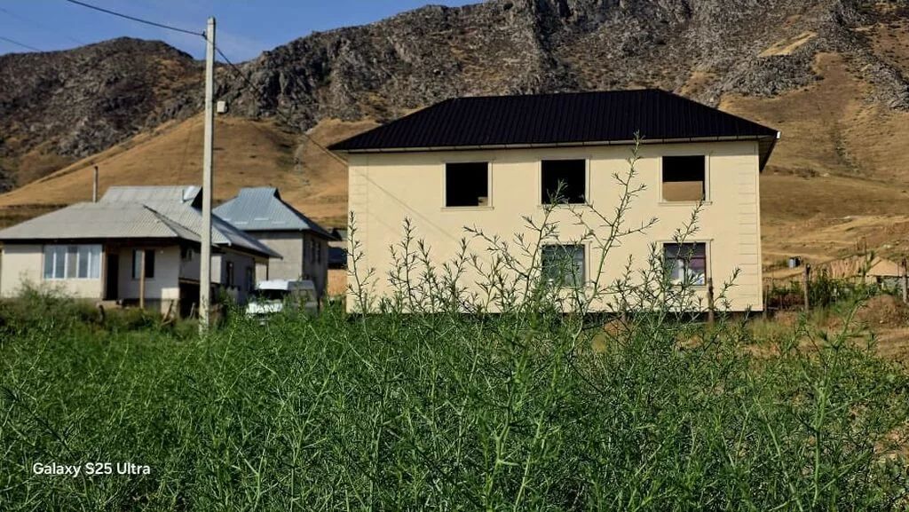 6 комнат и более, 200 м², 6 соток, Гулбаар, Собственник