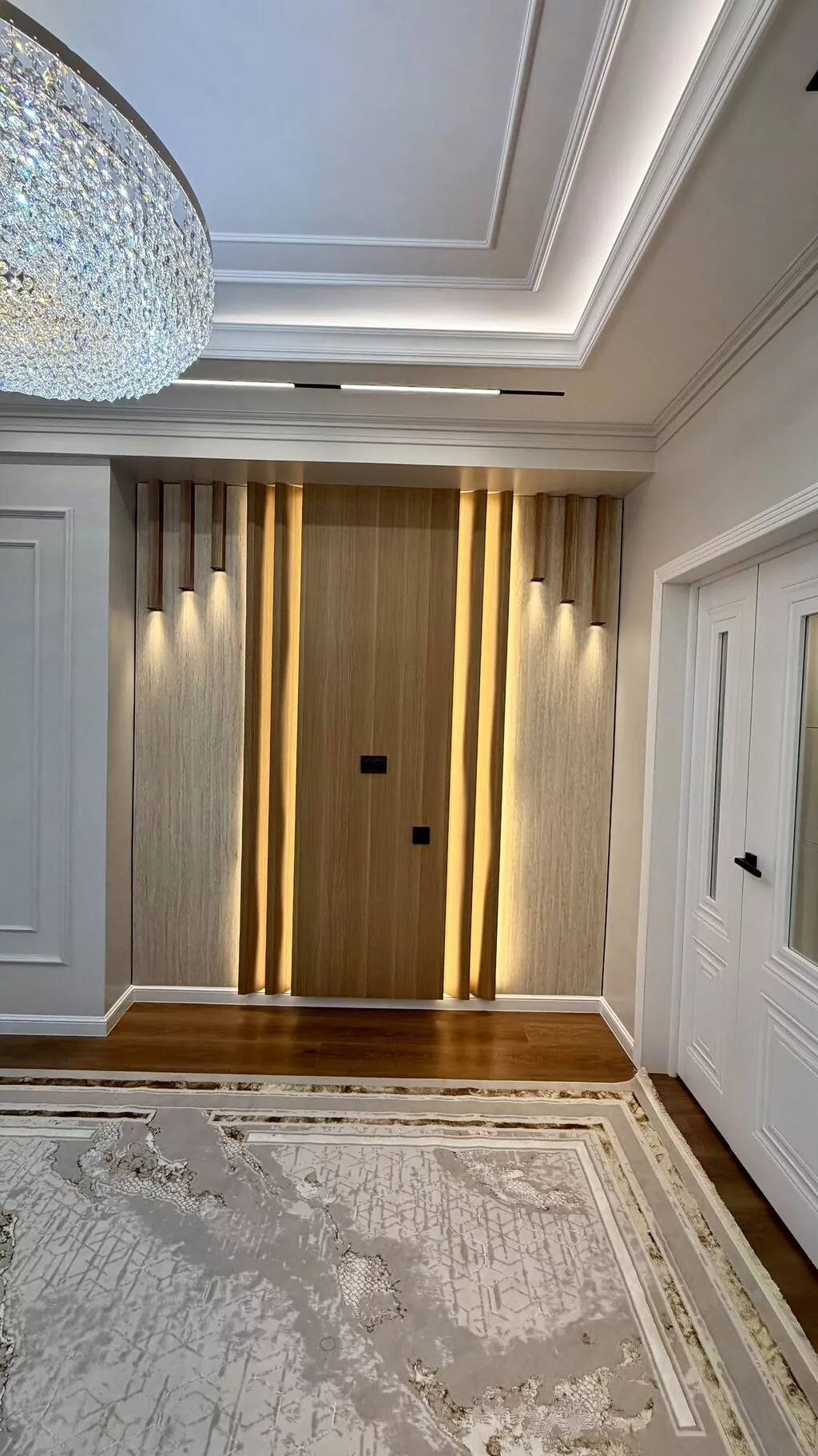 2 комнаты, 73 м², ул. Амира Тимура- Тимирязева, Элитка, 6 этаж, Дизайнерский ремонт