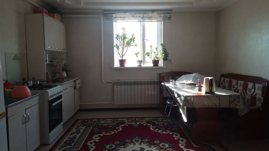 🏠 **Сдаётся частный дом** 📍 Жилмассив **Ак-Ордо 1** 🔑 **Без хозяев**