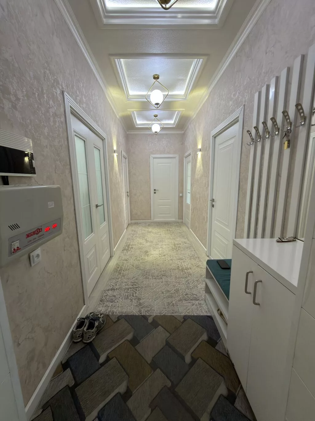 3 комнаты, 87 м², Индивидуалка, 2 этаж, Дизайнерский ремонт