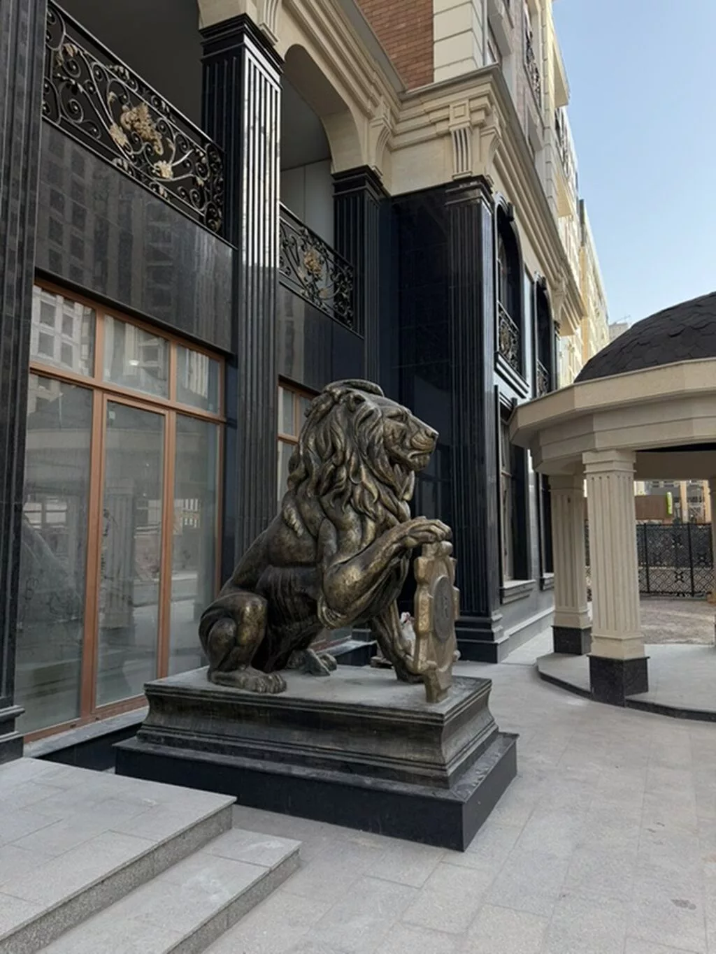 Сдан, 4 комнаты, 153 м²