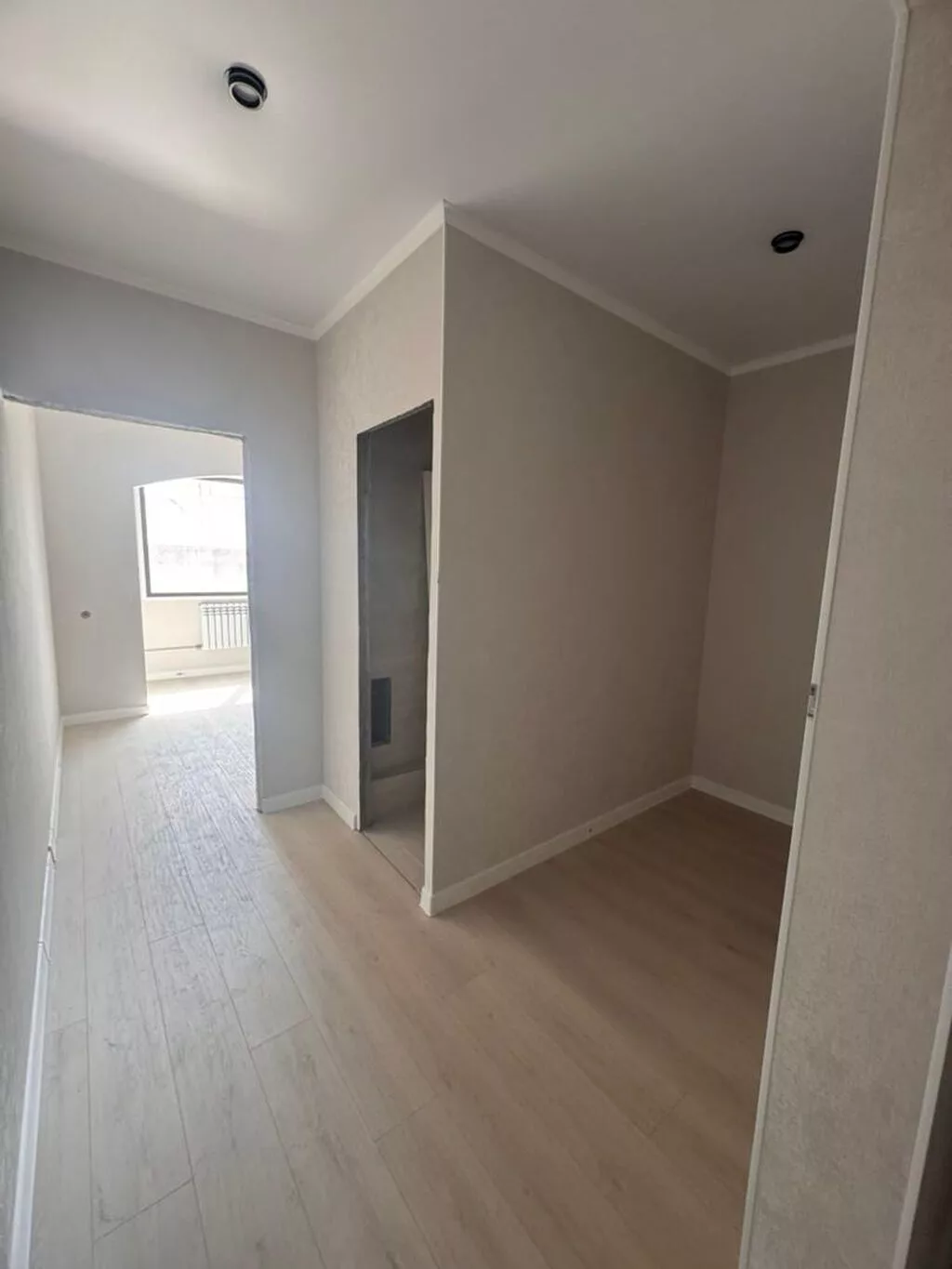 Построен, 2 комнаты, 71 м²