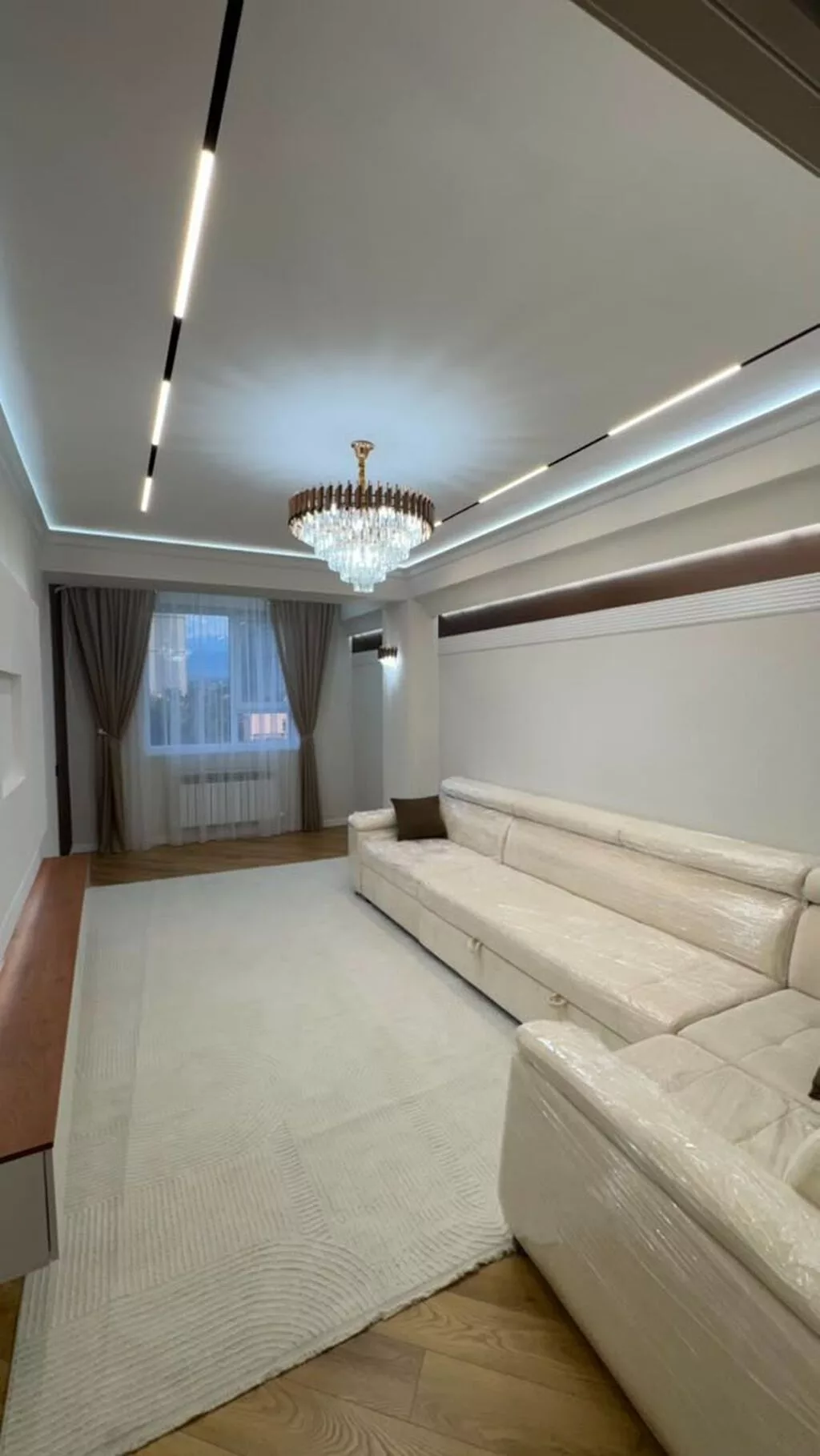 2 комнаты, 67 м², Тунгуч мкр Элитка, 5 этаж, Дизайнерский ремонт
