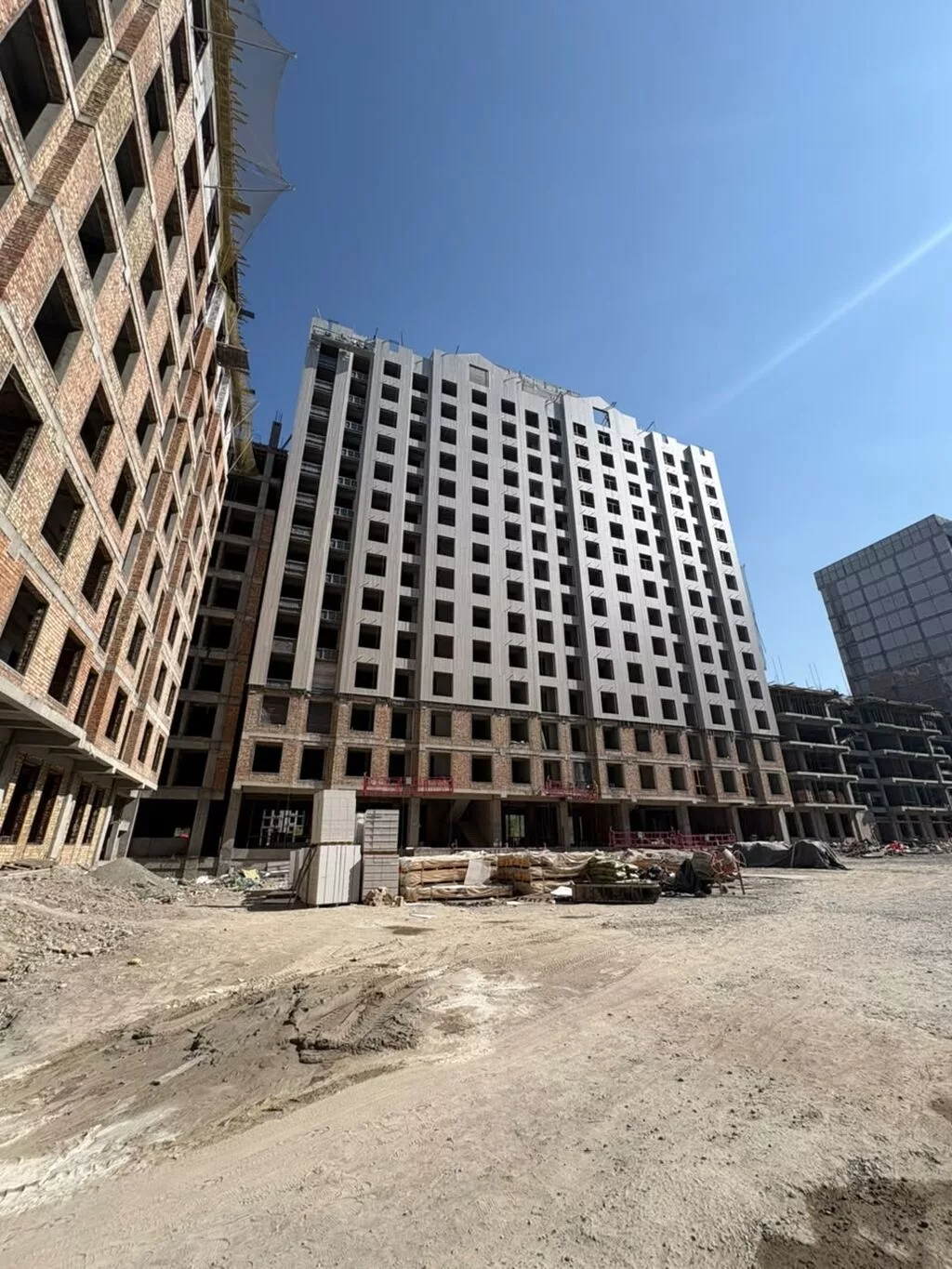 Продаётся евро-трёшка 91.7 м² от СК «Амирстрой» (Бизнес-класс) 🔥