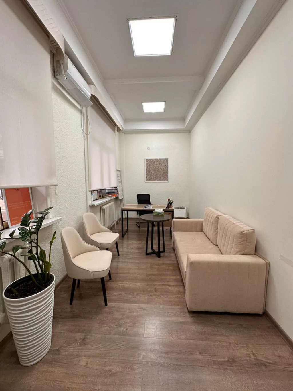 Продажа офисов 96 м², С ремонтом, Многоэтажное здание, 1 этаж