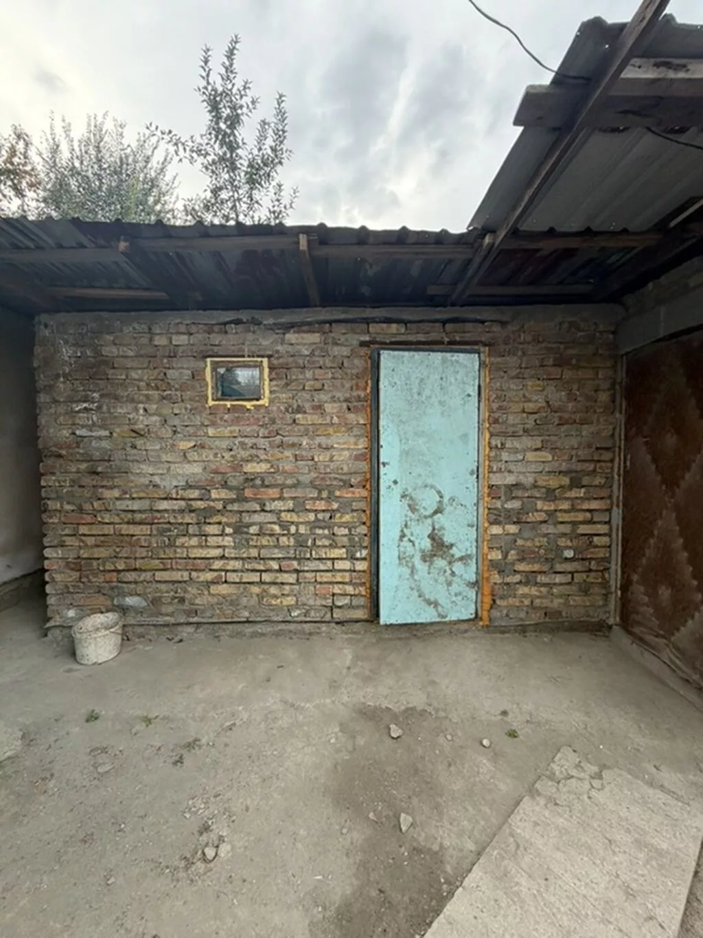 📍 В Сокулуке продаеься дом на участке 10 соток. 🏡Дом частично с
