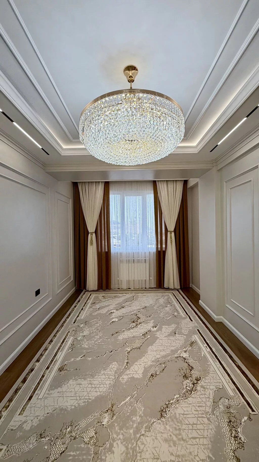 2 комнаты, 73 м², ул. Амира Тимура- Тимирязева, Элитка, 6 этаж, Дизайнерский ремонт