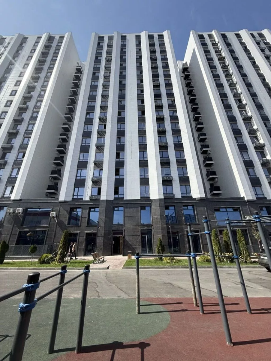 2 комнаты, 78 м², Советская/Скрябина Элитка, 3 этаж, ПСО (под самоотделку)