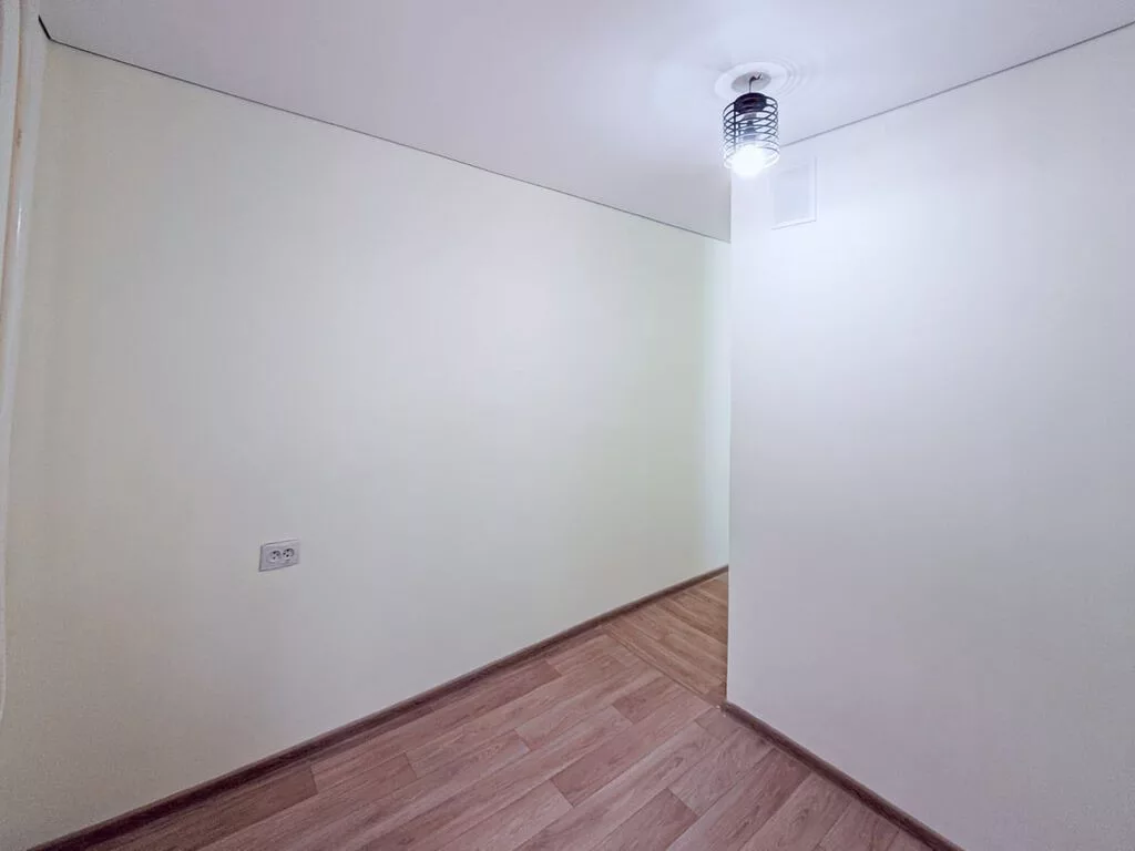 1 комната, 35 м², 8 мкр 104 серия, 1 этаж, Косметический ремонт