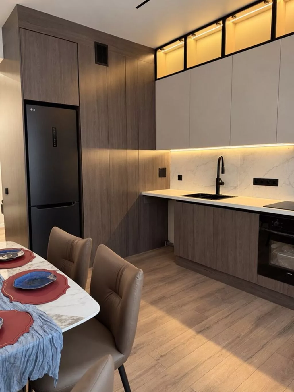 2 комнаты, 55 м², Асанбай мкр Элитка, 5 этаж, Дизайнерский ремонт
