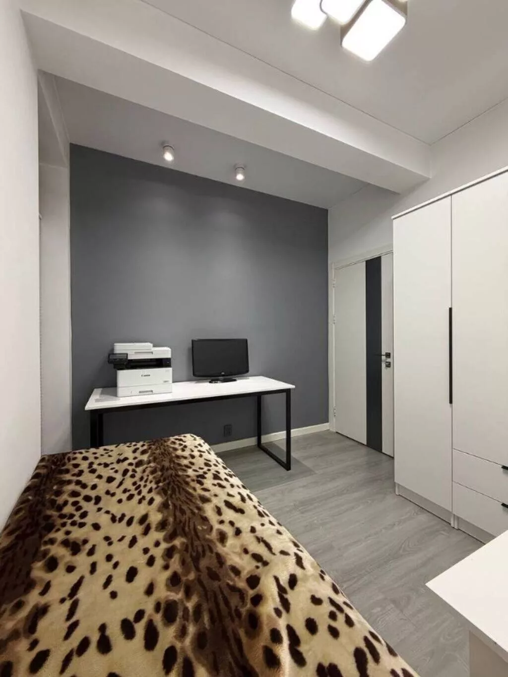 🏙️ Продаётся: дом (5+ комнат) — 120 м² (участок 5 соток) 📍 Локация: с