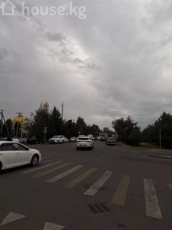 Аренда, коммерческая недвижимость: Чуйская область / Бишкек, город Бишкек, Мадина - на долгий срок — за 150 000 сом