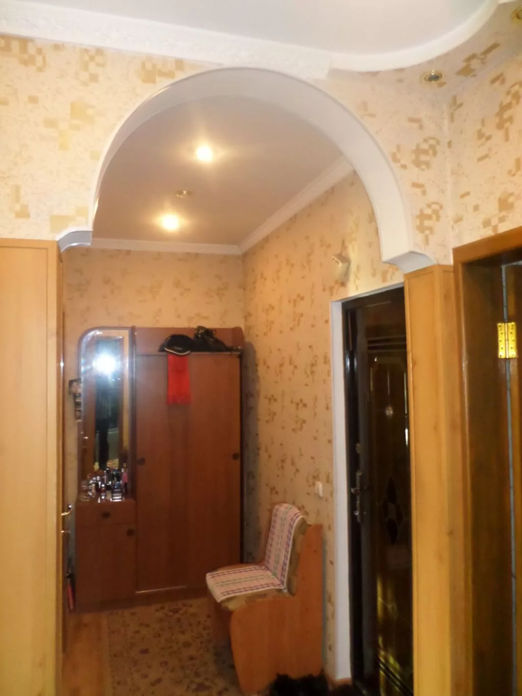 2 комнаты, 53 м², 105 серия, 2 этаж, Дизайнерский ремонт