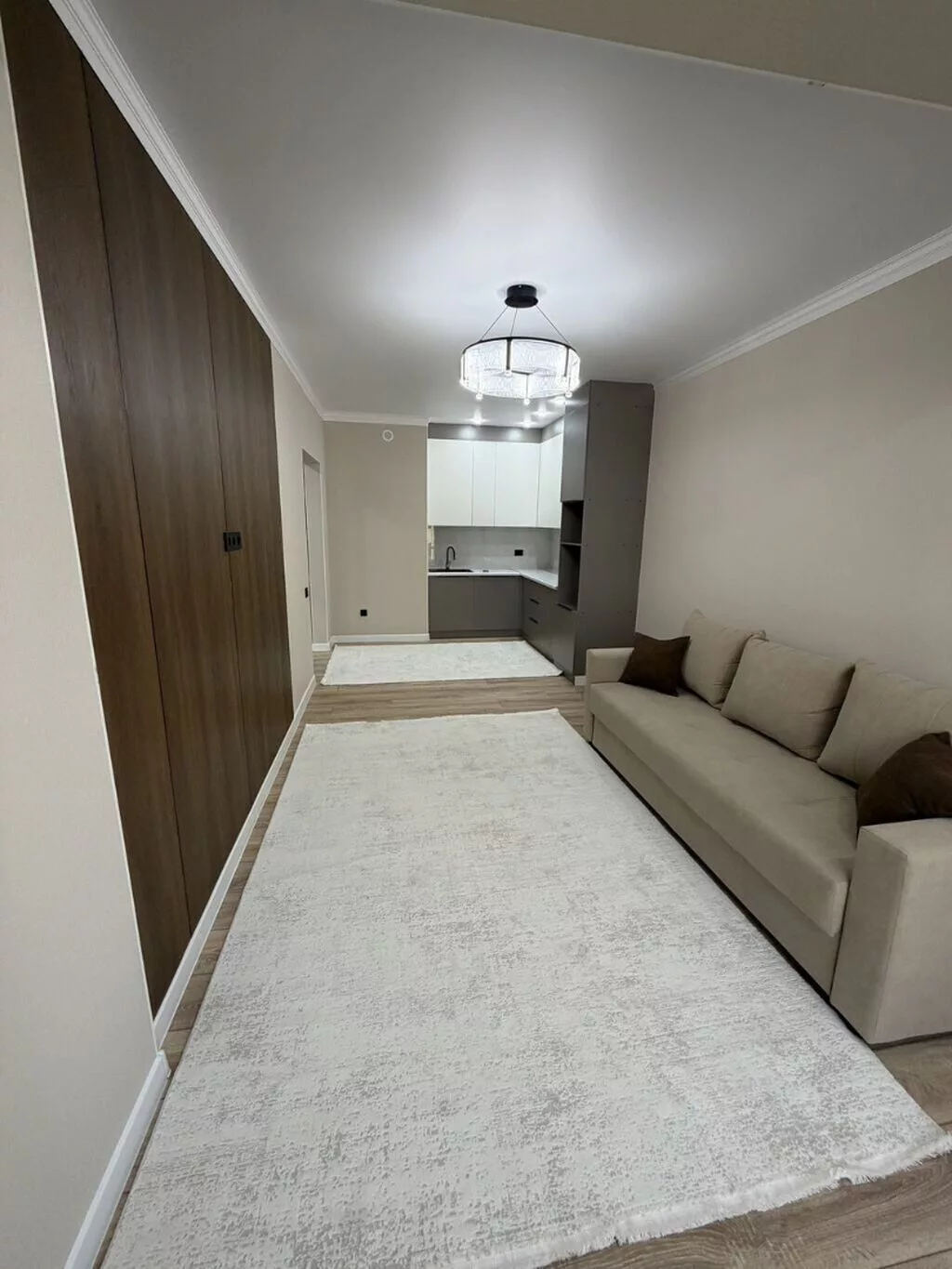 2 комнаты, 46 м², Восток-5 мкр Элитка, 10 этаж, Евроремонт