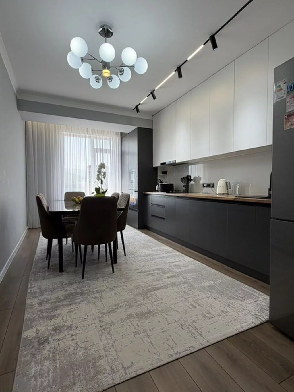 2 комнаты, 70 м², Асанбай мкр Элитка, 3 этаж, Евроремонт