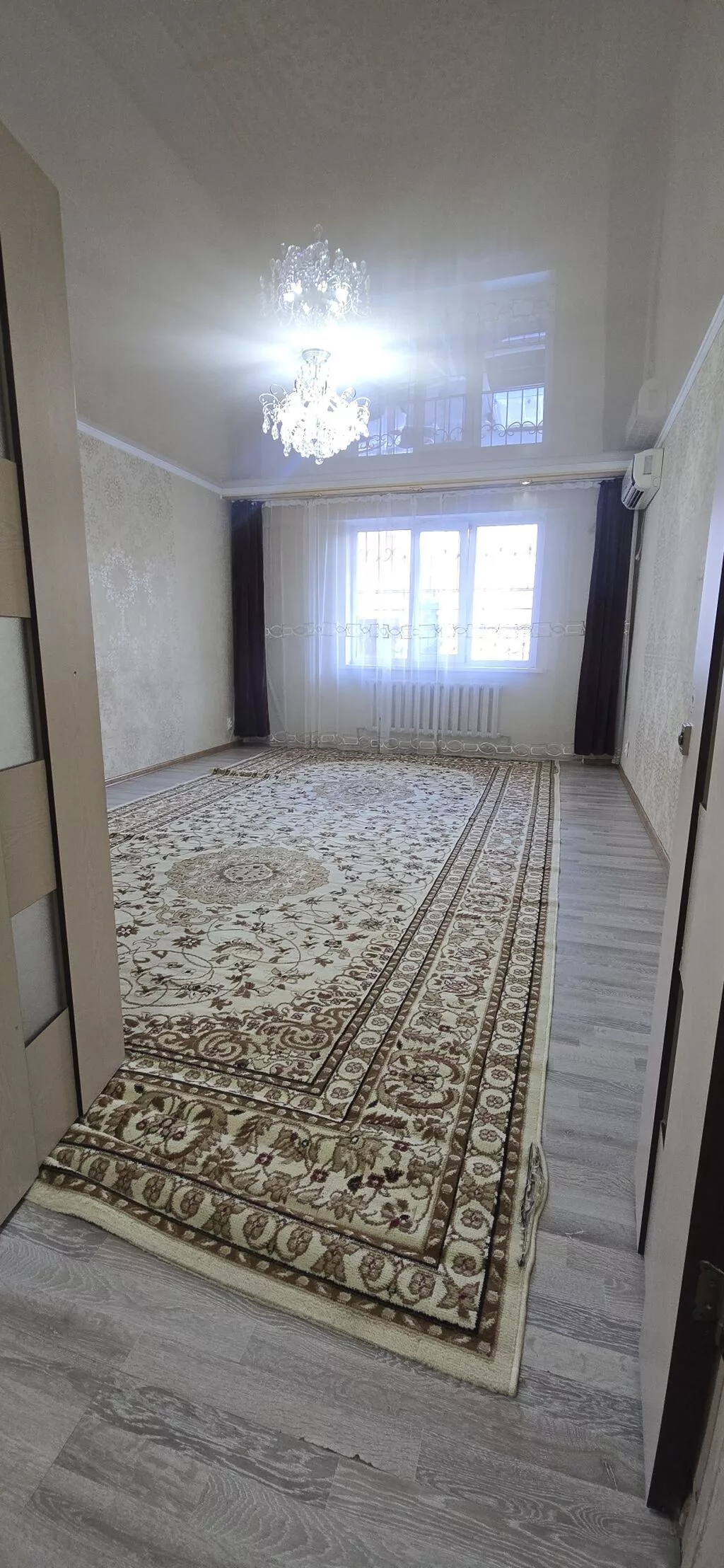 2 комнаты, 81 м², Нижний Джал (Джал-23) Индивидуалка, 1 этаж, Старый ремонт