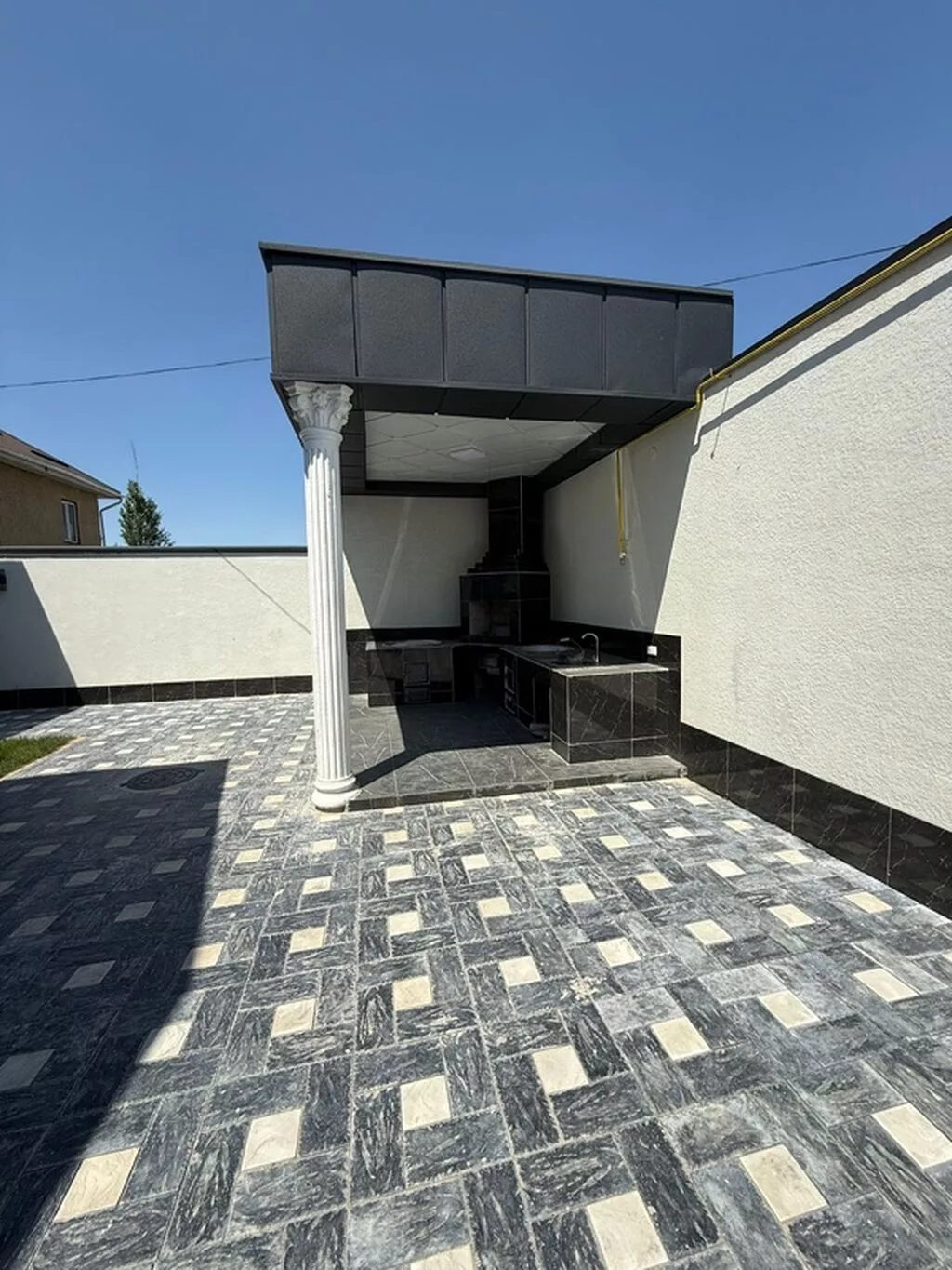 3 комнаты, 150 м², Бишкек, Арча-Бешик ж/м Собственник