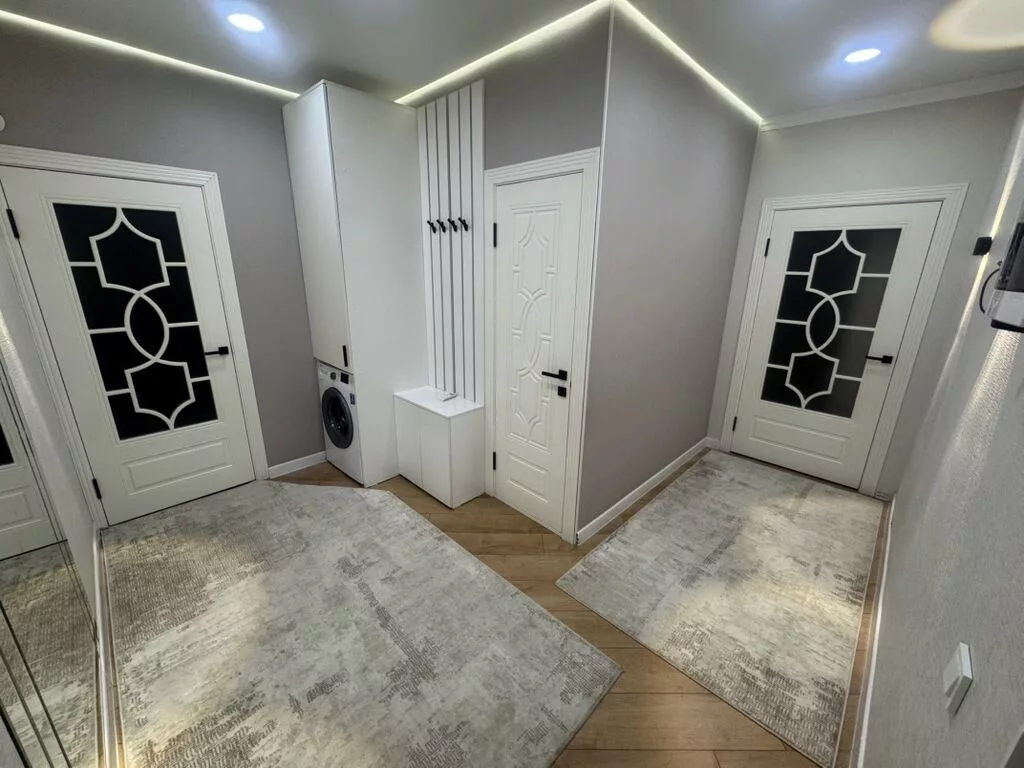 1 комната, 54 м², Ала-Арча ТРЦ Элитка, 1 этаж, Дизайнерский ремонт