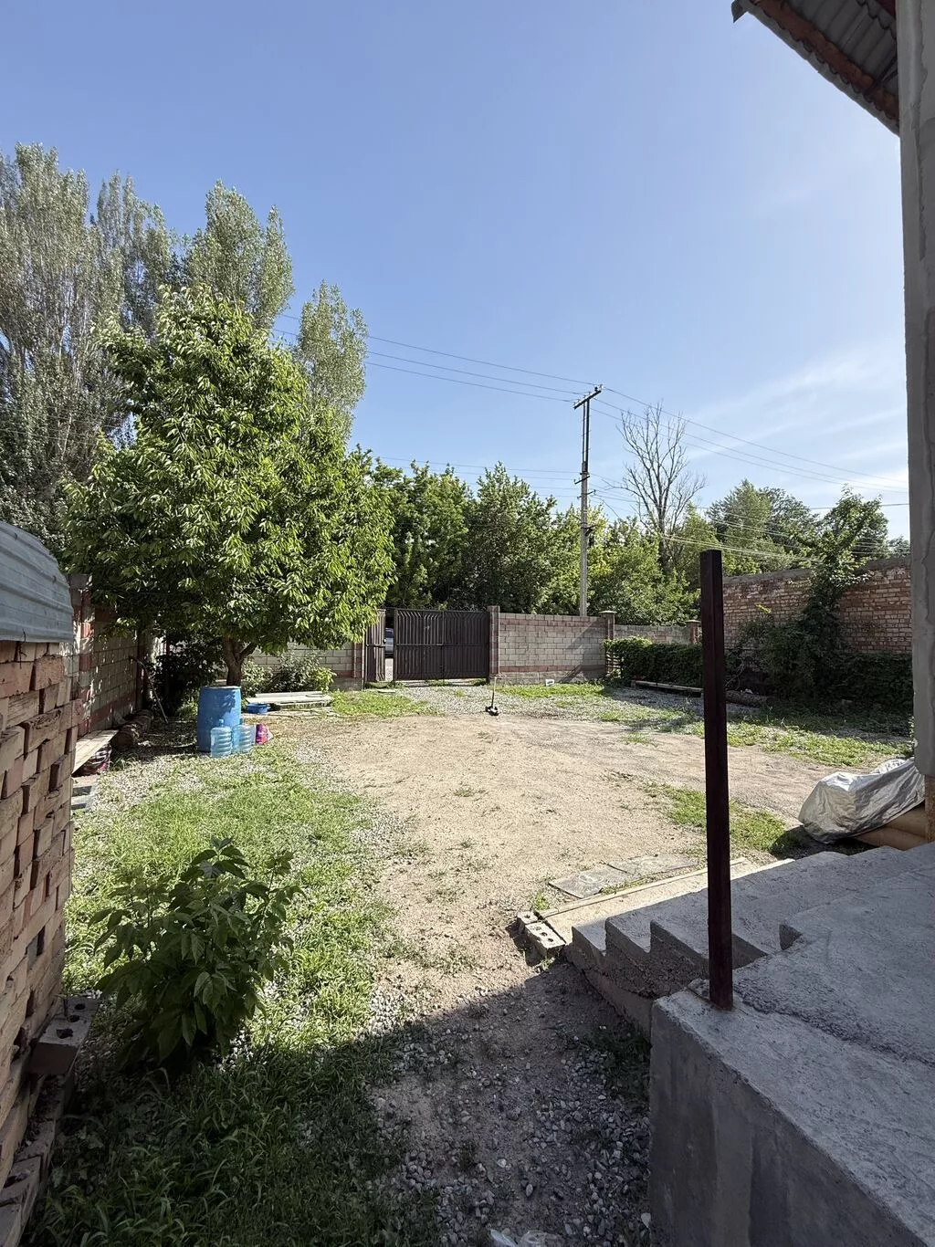 220 м², 6 комнат и более