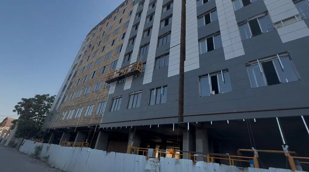 Строится, Элитка, 3 комнаты, 105 м²