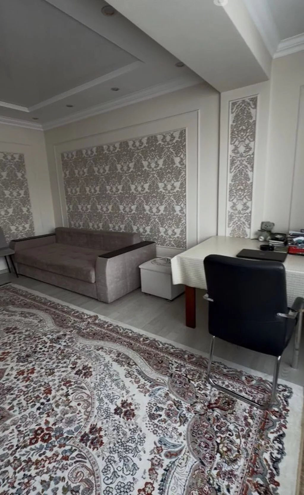 🏡 Сдаётся 3-комнатная квартира в районе Джалской больницы 🏢 Этаж: 10 📐