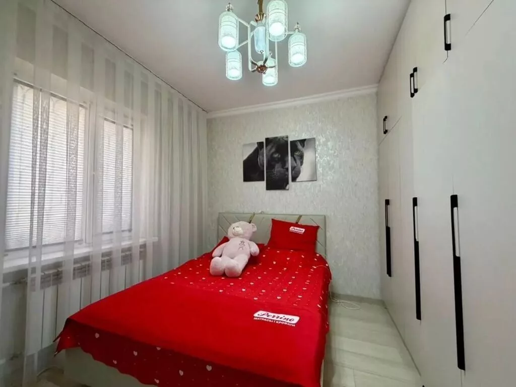 4 комнаты, 73 м², Таш-Рабат ТРЦ 105 серия, 2 этаж, Евроремонт