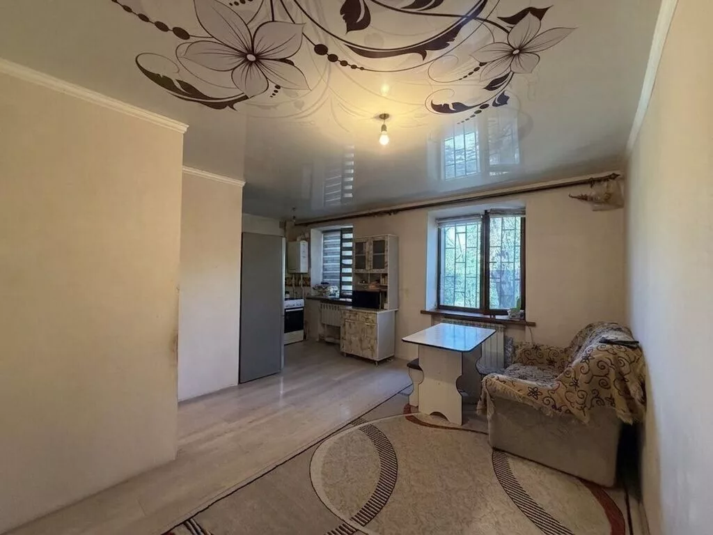 3 комнаты, 60 м², Западный (новый) автовокзал Индивидуалка, 1 этаж, Косметический ремонт