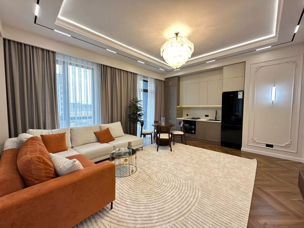 3 комнаты, 92 м², Орто-Сай с. Элитка, 4 этаж, Дизайнерский ремонт