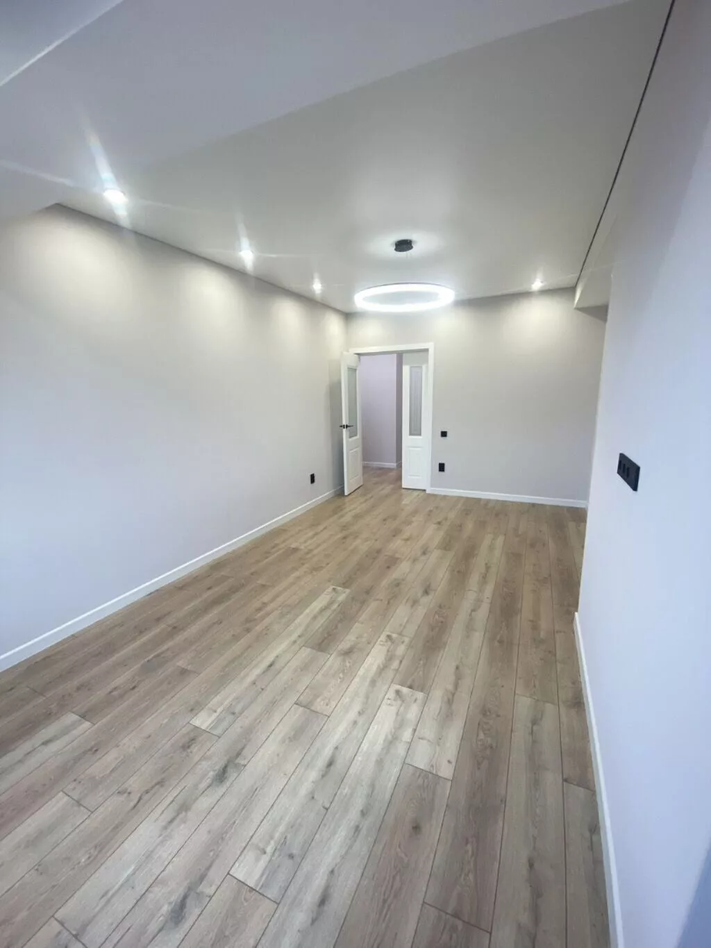 2 комнаты, 65 м², Технопарк Элитка, 9 этаж, Свежий ремонт
