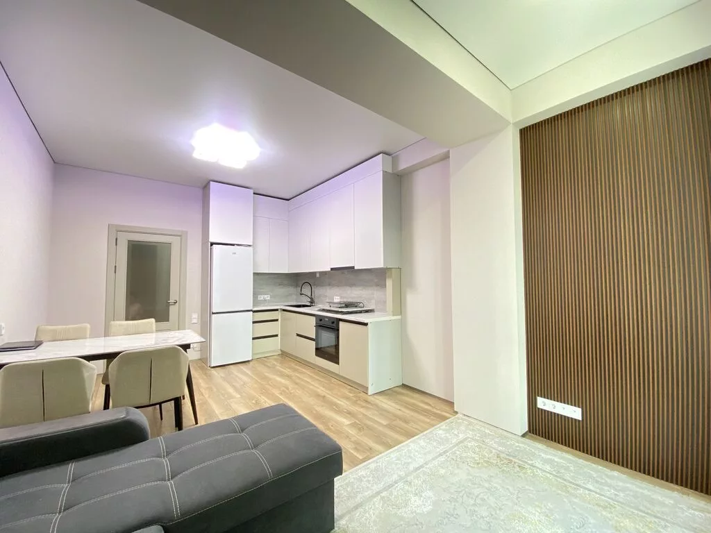 1 комната, 46 м², Элитка, 3 этаж, Евроремонт