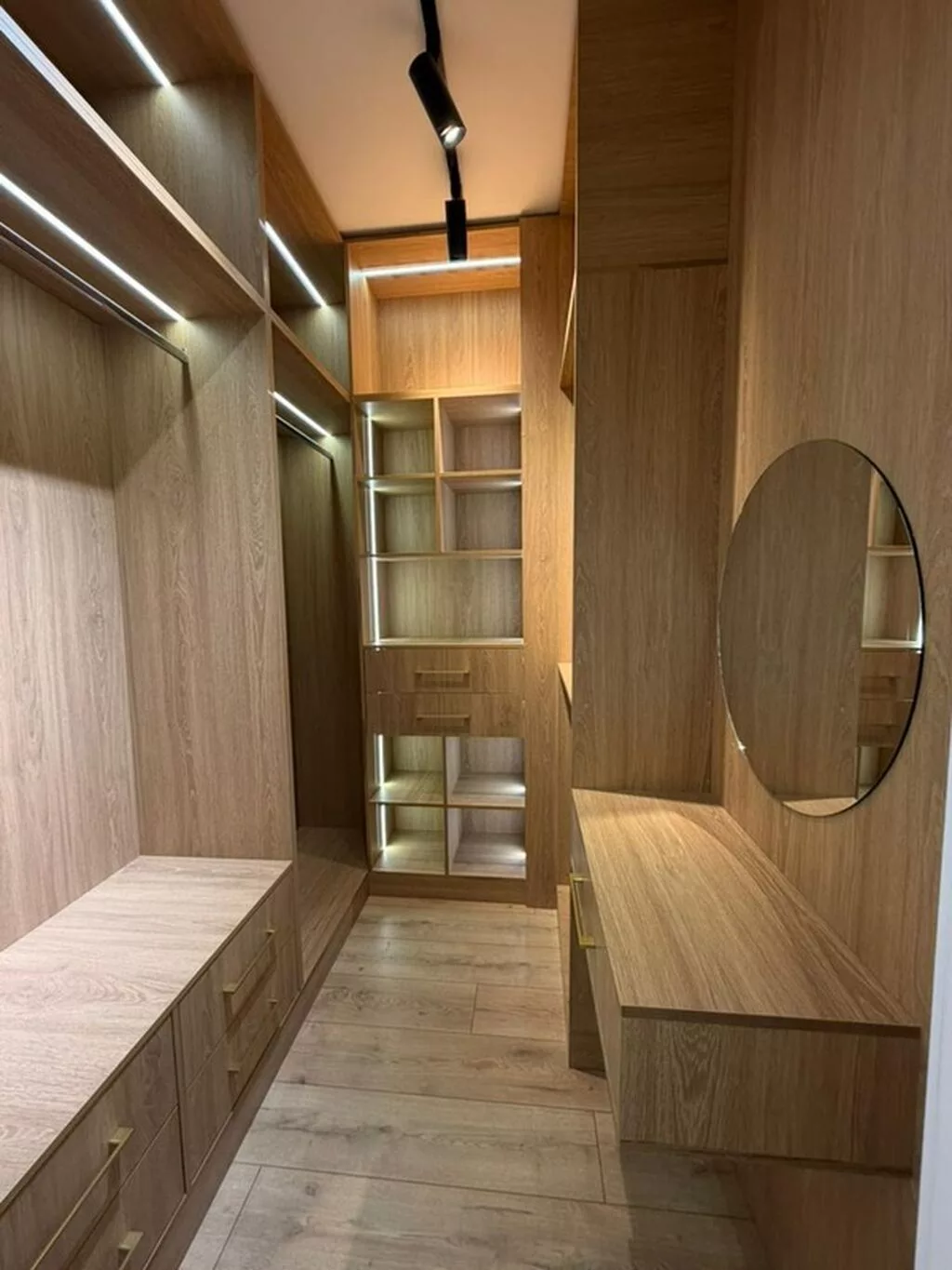 2 комнаты, 80 м², Элитка, 8 этаж, Дизайнерский ремонт