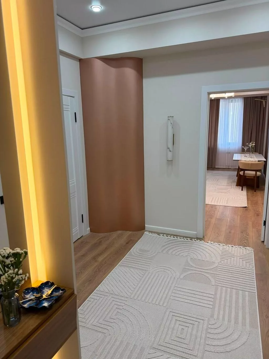 3 комнаты, 82 м², Асанбай мкр 9 этаж, Дизайнерский ремонт
