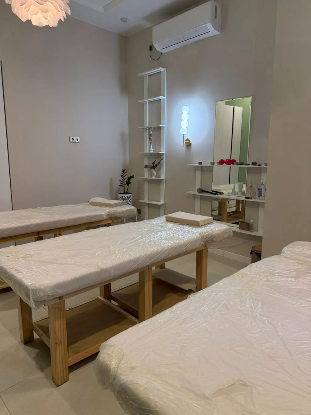 Продажа офисов 125 м², С ремонтом, Многоэтажное здание, 1 этаж