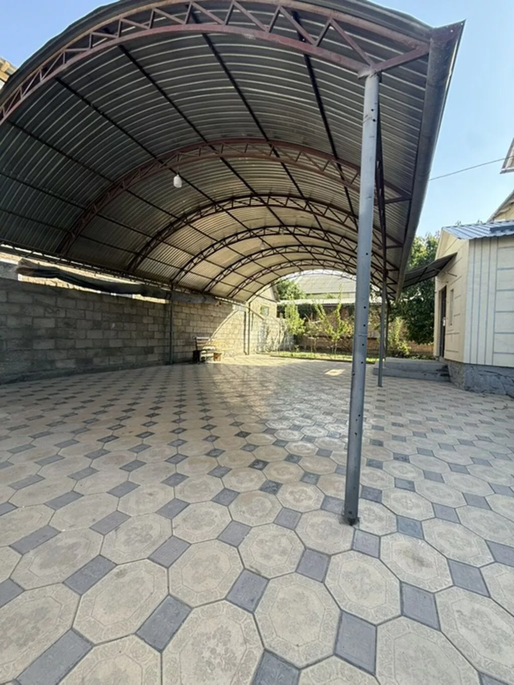 4 комнаты, 150 м², Бишкек, Кок-Жар ж/м Собственник