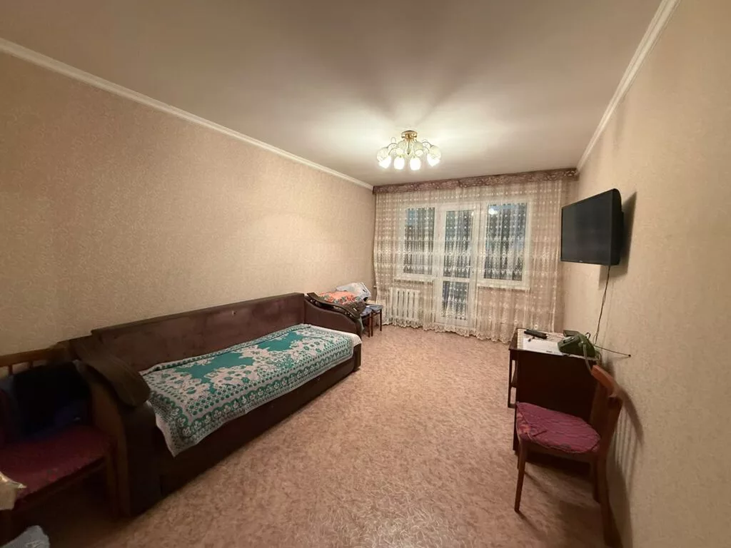 1 комната, 39 м², 6 мкр 104 серия, 4 этаж, Косметический ремонт