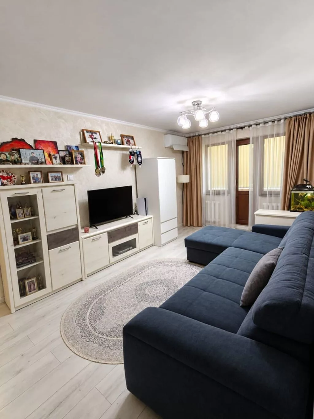 3 комнаты, 58 м², Молодая Гвардия 104 серия, 5 этаж, Евроремонт