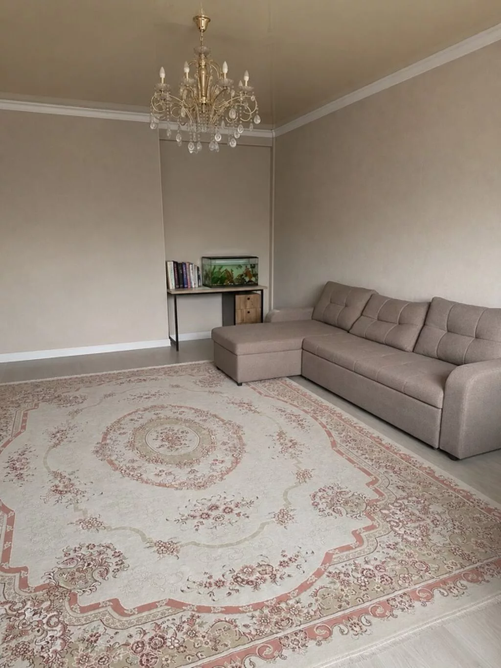 2 комнаты, 57 м², 3 этаж, Дизайнерский ремонт