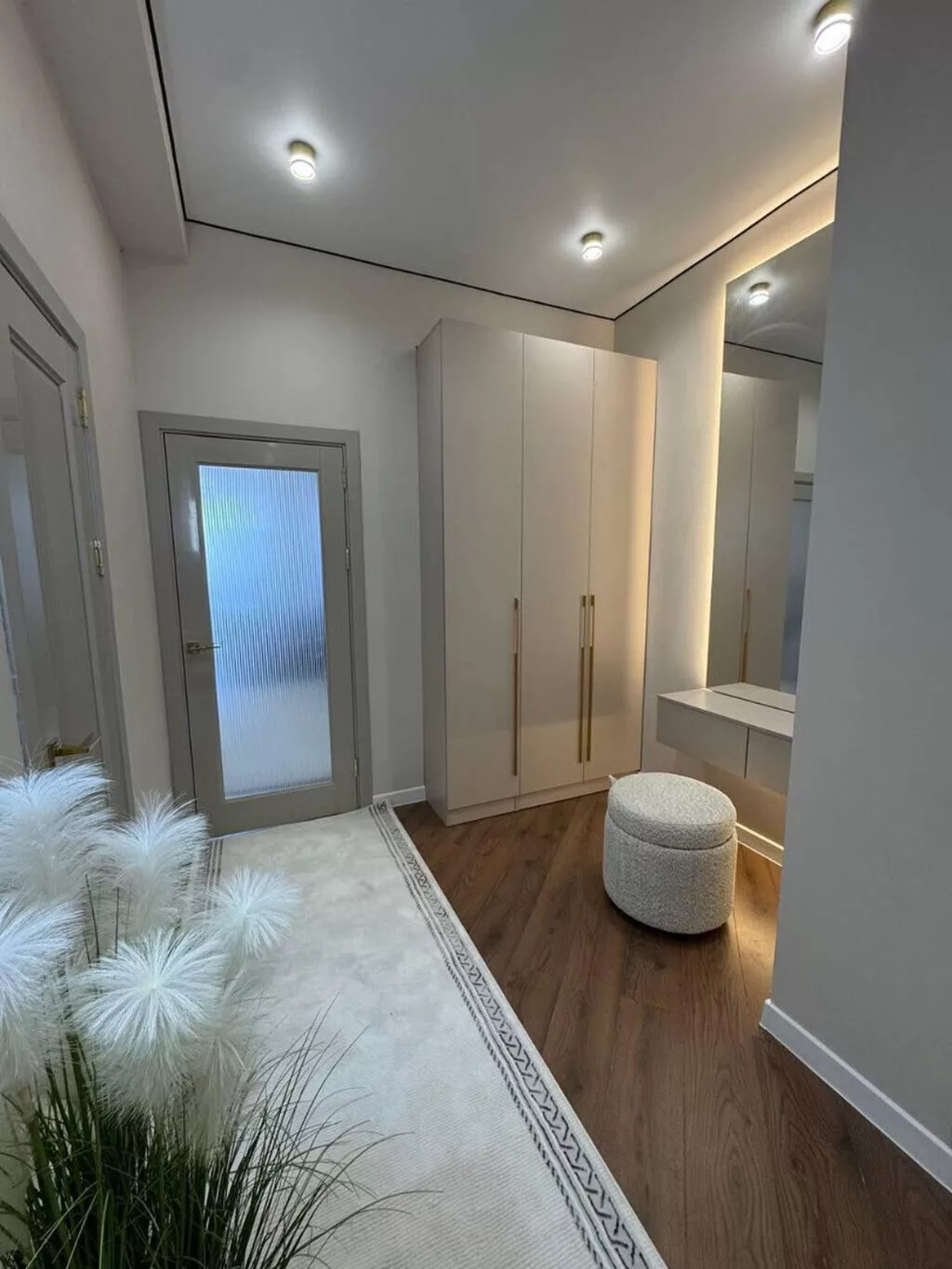 3 комнаты, 68 м², Технопарк Элитка, 3 этаж, Дизайнерский ремонт