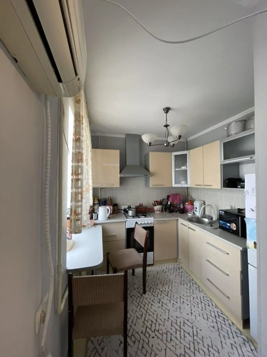 2 комнаты, 60 м², Бишкек Парк ТРЦ Индивидуалка, 3 этаж, Свежий ремонт